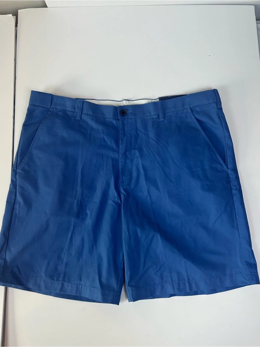 NWT Croft & Barrow Men’s Size 44 Blue Comfort Waist Flat Front Shorts